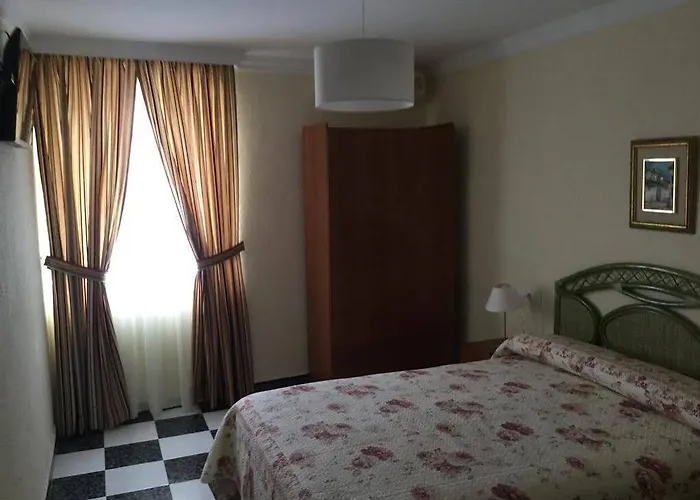 Plaza Damasco Guest house 3*